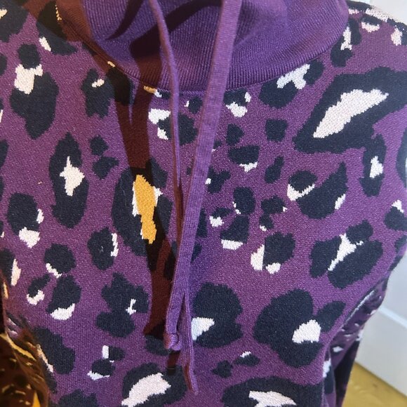 Lou & Grey Leopard Print Purple, Black, Ceam, Drawstring Neck Sweater S NWT - Picture 6 of 10